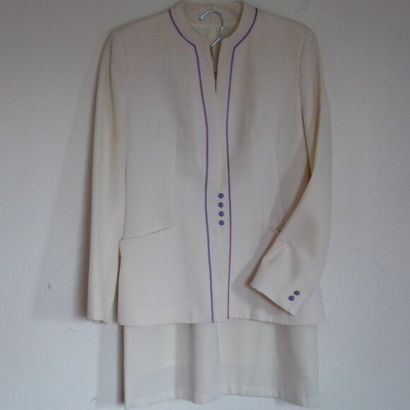 White Tailored Suit by Daniele O by Tahari - Picture 1 of 6